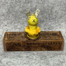 Load image into Gallery viewer, Stumpy Bunny - Yellow
