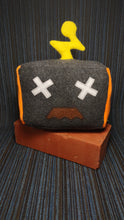 Load image into Gallery viewer, &quot;Clyde&quot; Plush Bot
